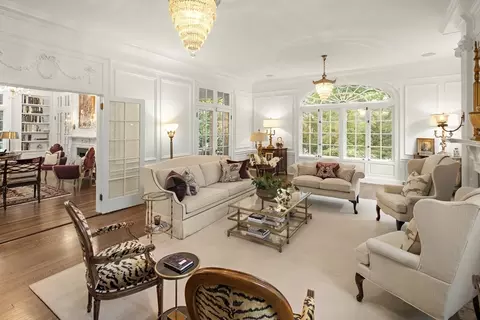 Living - 19 Rangeley Rd, Winchester, MA 01890 photo 3 of 6