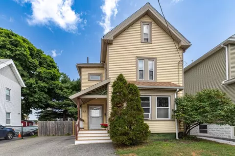 11 Fulton St, Medford, MA 02155