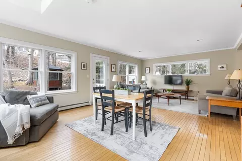 663 Greendale Ave, Needham, MA 02492 photo 4