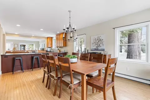 663 Greendale Ave, Needham, MA 02492 photo 8