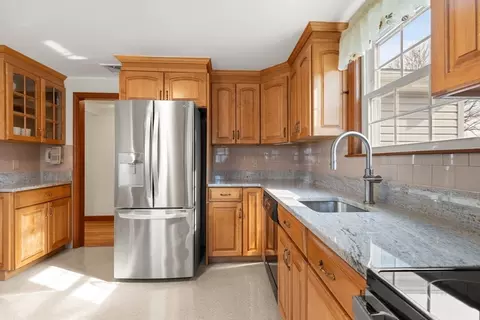 14 Garrison Rd, Arlington, MA 02474 photo 5