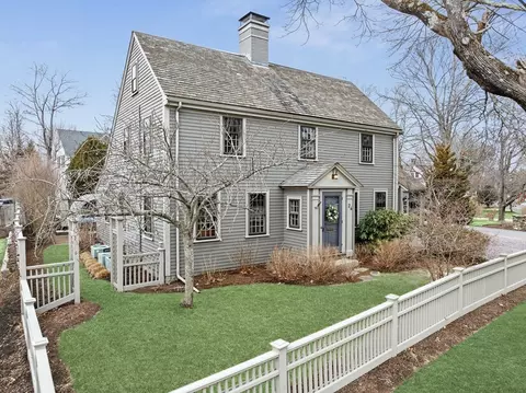 24 Lincoln St, Hingham, MA 02043 photo 32