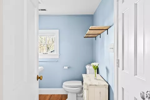 24 Lincoln St, Hingham, MA 02043 photo 20