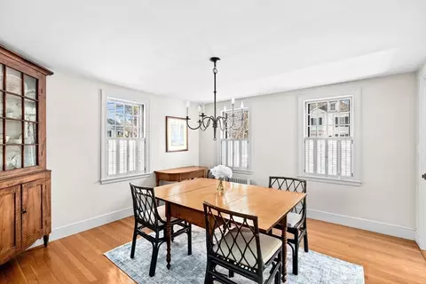 24 Lincoln St, Hingham, MA 02043 photo 8