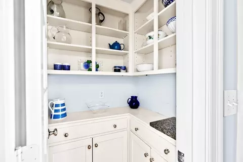 24 Lincoln St, Hingham, MA 02043 photo 6