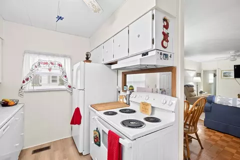 11 Timber Ln, Wareham, MA 02576 photo 14