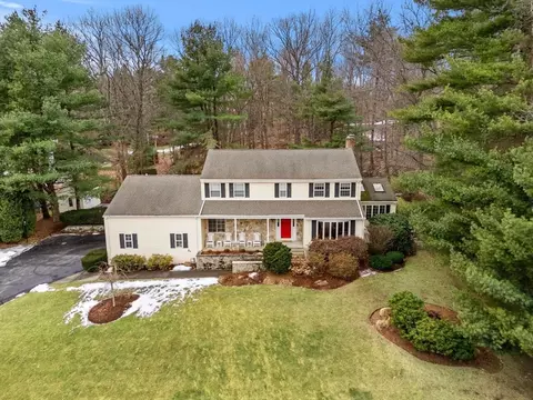 31 Coolidge Rd, Winchester, MA 01890