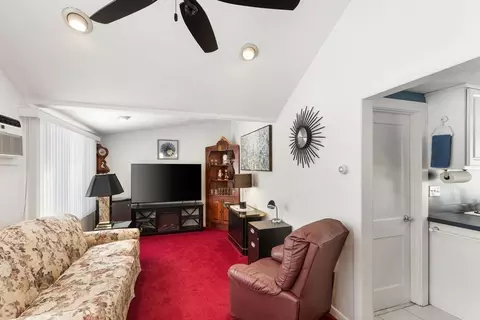 6 Gardner Ter, Gloucester, MA 01930 photo 17