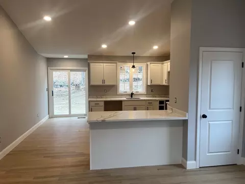 23 Chapel St, Ashburnham, MA 01430 photo 13