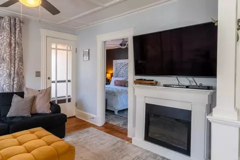8 Adams St, Danvers, MA 01923 photo 6