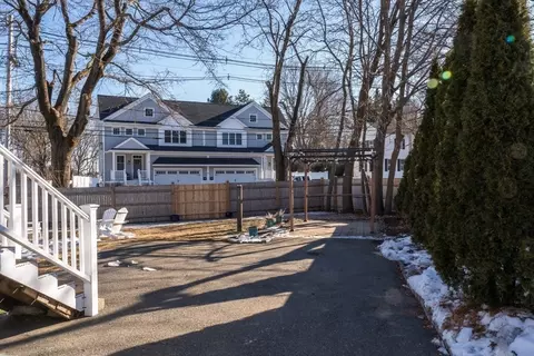 8 Adams St, Danvers, MA 01923 photo 28
