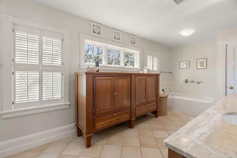 58 West St, Beverly, MA 01915 photo 32