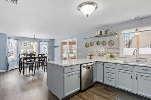 7 Spring St, Douglas, MA 01516 photo 8