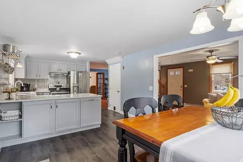 7 Spring St, Douglas, MA 01516 photo 5