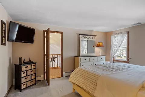 7 Spring St, Douglas, MA 01516 photo 18