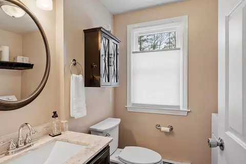 7 Spring St, Douglas, MA 01516 photo 12