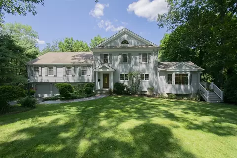 19 Baskin Rd, Lexington, MA 02421