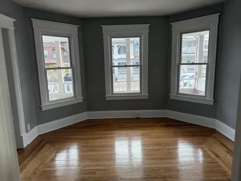 23 Leete St, Springfield, MA 01108 photo 5