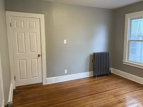 23 Leete St, Springfield, MA 01108 photo 11