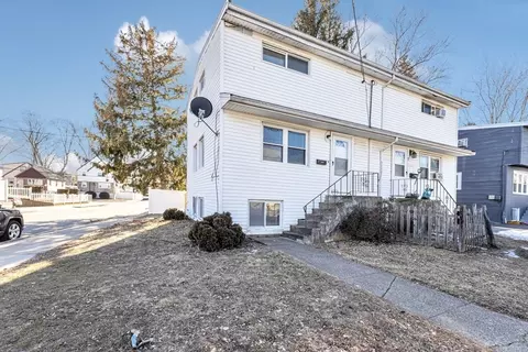 4 Edson Ter, Hyde Park, MA 02136