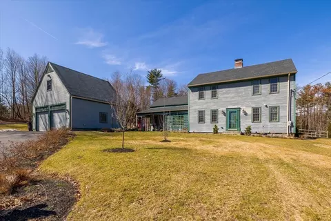 396 Cross St, Boylston, MA 01505