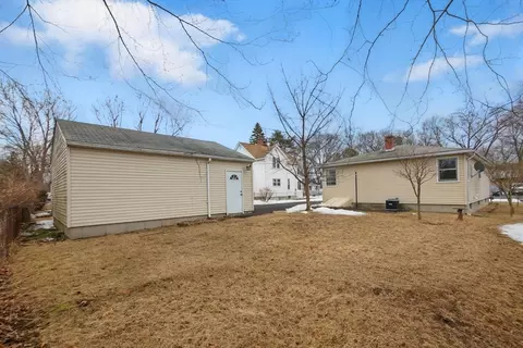 6 Garrity St, Chicopee, MA 01020 photo 6