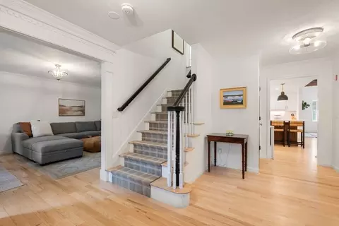 3 Opal Cir, Franklin, MA 02038 photo 2