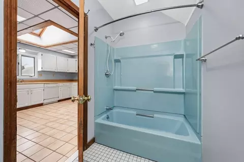 Bath - 6 Trask St, Danvers, MA 01923 photo 2 of 4