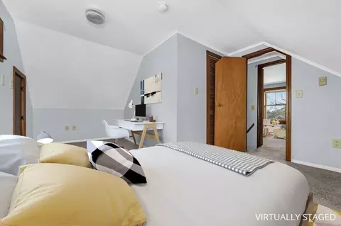 Bedroom - 6 Trask St, Danvers, MA 01923 photo 11 of 17