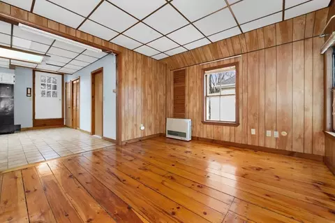 Living - 6 Trask St, Danvers, MA 01923 photo 4 of 7