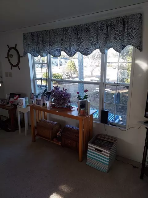 70 Timber Ln, Wareham, MA 02576 photo 9
