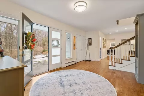 30 Trailside Rd, Weston, MA 02493 photo 3