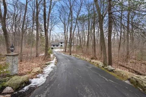 30 Trailside Rd, Weston, MA 02493 photo 38