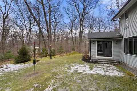 30 Trailside Rd, Weston, MA 02493 photo 34
