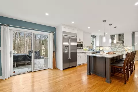 30 Trailside Rd, Weston, MA 02493 photo 10