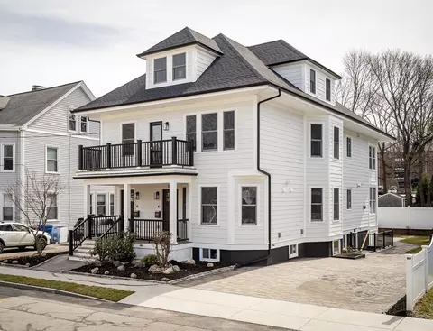 66 Sycamore St #66, Belmont, MA 02478