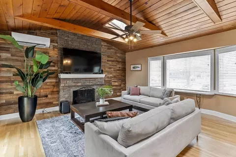 16 Quarley Rd #16, Roslindale, MA 02131
