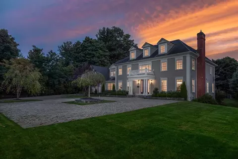 164 Newton St, Brookline, MA 02445