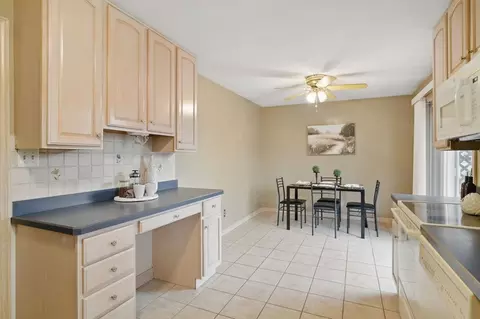79 Wanda St, Chicopee, MA 01013 photo 13
