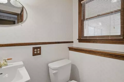 79 Wanda St, Chicopee, MA 01013 photo 30