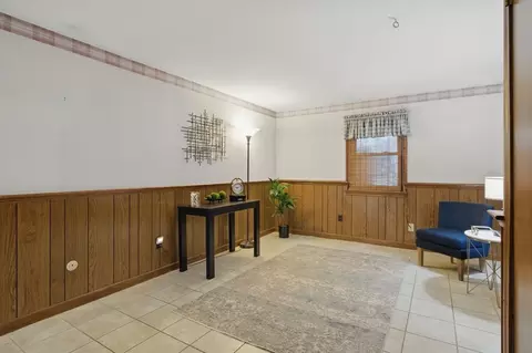 79 Wanda St, Chicopee, MA 01013 photo 28