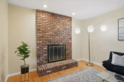 79 Wanda St, Chicopee, MA 01013 photo 7
