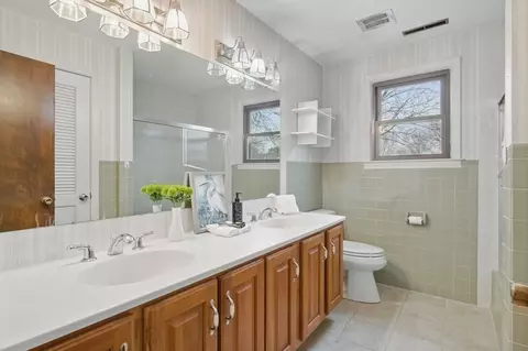 79 Wanda St, Chicopee, MA 01013 photo 24