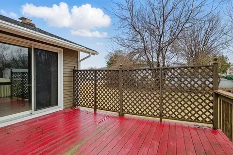79 Wanda St, Chicopee, MA 01013 photo 33