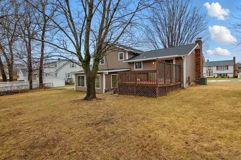 79 Wanda St, Chicopee, MA 01013 photo 38
