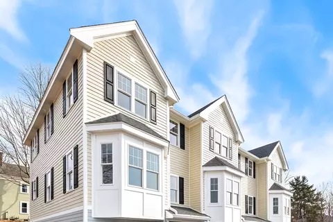 741 Washington St #2, Canton, MA 02021