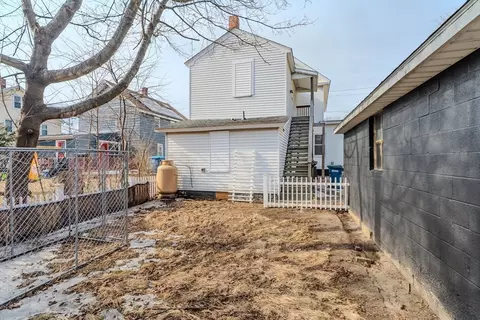 84 West St, Ware, MA 01082 photo 32