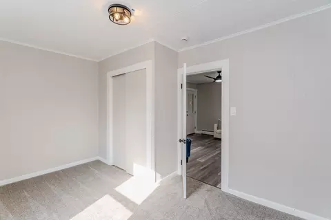 84 West St, Ware, MA 01082 photo 16