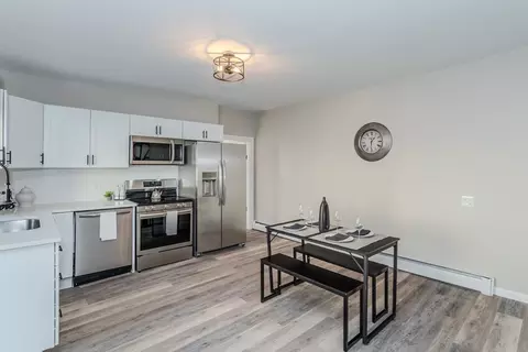 84 West St, Ware, MA 01082 photo 2