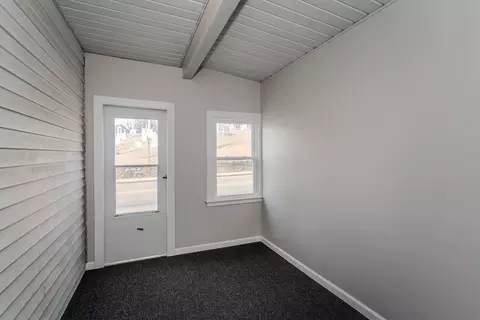 84 West St, Ware, MA 01082 photo 11
